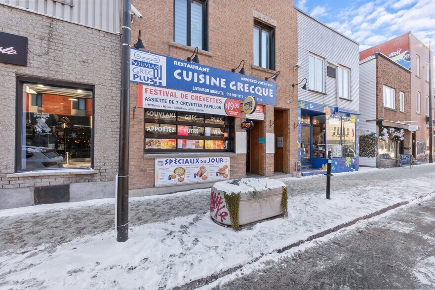 More Photos Of 4370-4372 Rue Notre-Dame O, Montréal Storefront Retail Residential For Sale