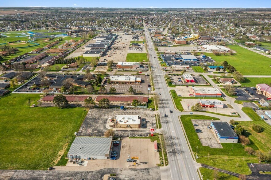 More Photos Of 1830 Columbus Ave, Washington Court House Restaurant For Sale