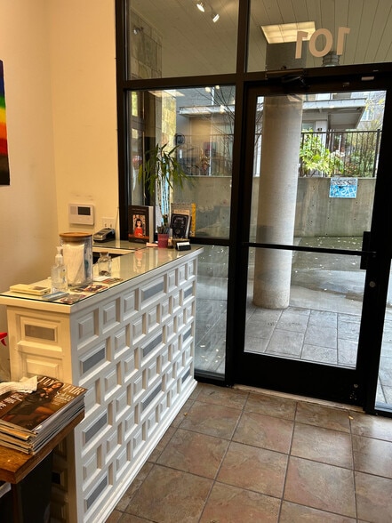 More Photos Of 1416 Boylston Ave, Seattle Apartments For Lease