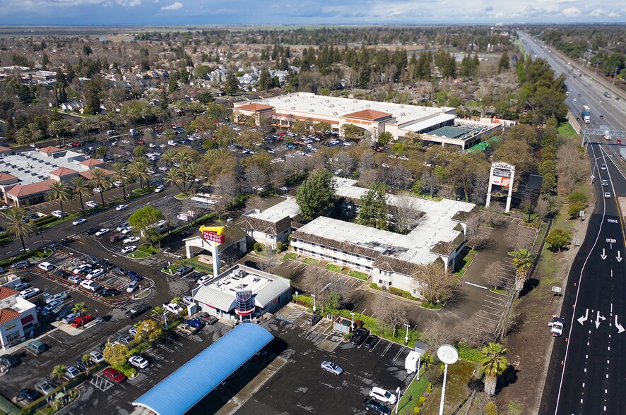 More Photos Of 2717 W March Ln, Stockton Land For Lease