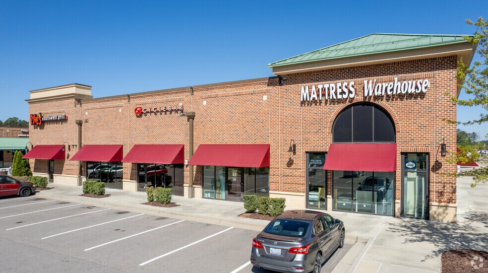 More Photos Of Interstate 540, Cary Unknown For Lease