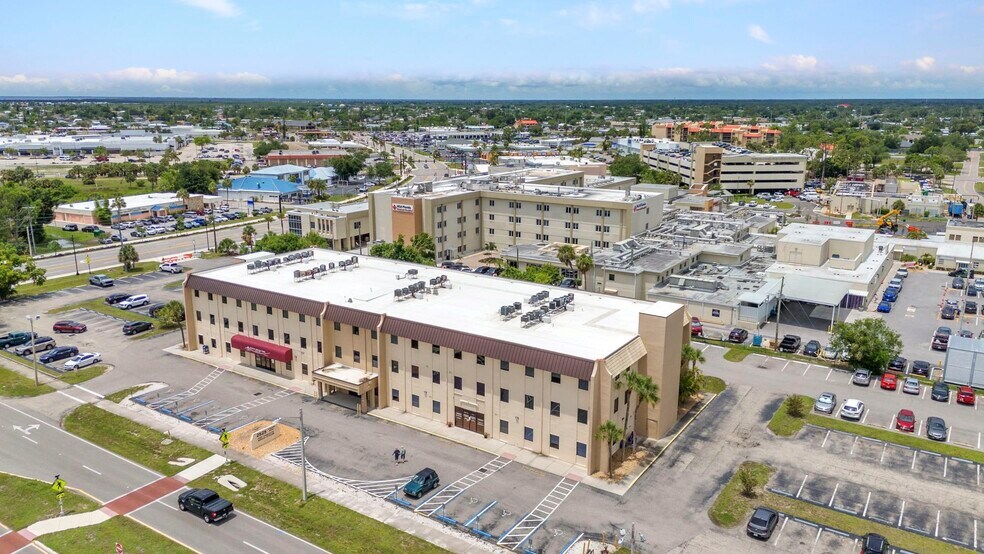 More Photos Of 2525 Harbor Blvd, Port Charlotte Medical For Sale