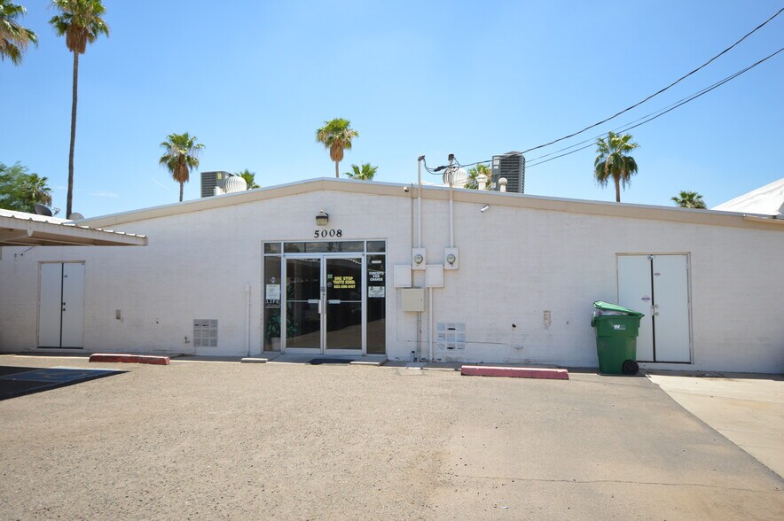 More Photos Of 5008 W Glendale Ave, Glendale Medical For Lease