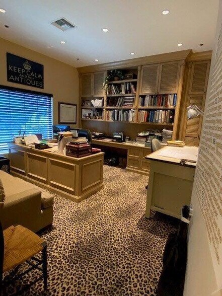 More Photos Of 12010 US Highway 1, North Palm Beach Medical For Sale