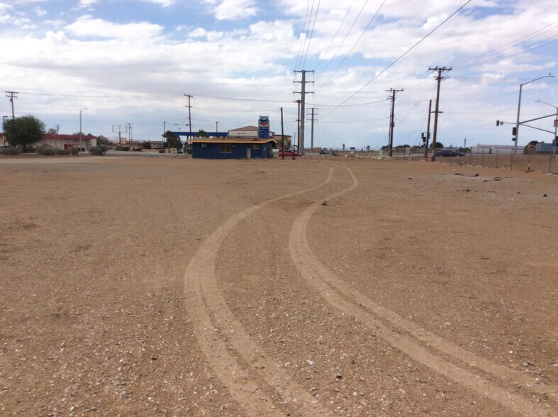 More Photos Of 11559 Bartlett Ave, Adelanto Land For Sale