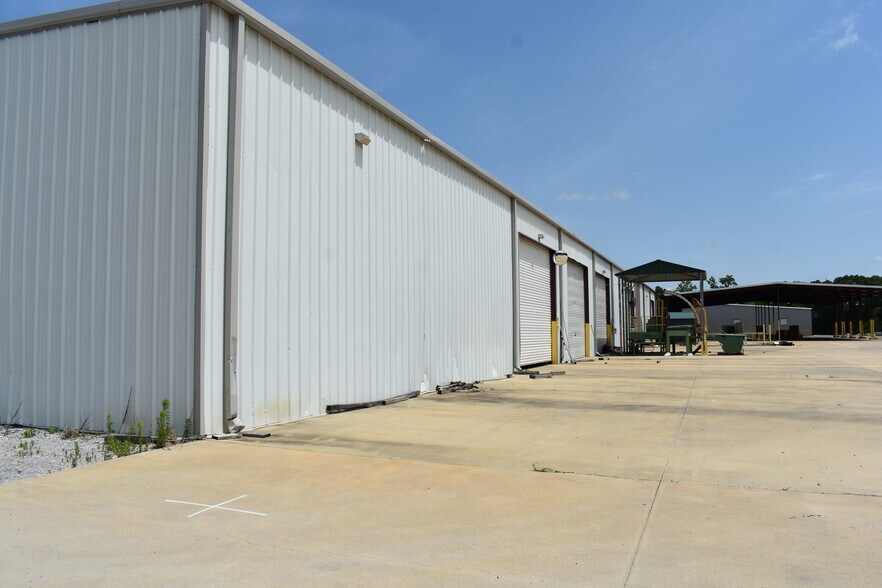 More Photos Of 79 Pioneer Ln, Selma Industrial For Sale