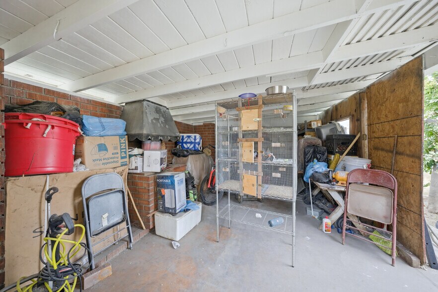 More Photos Of 2515 Mountain View Rd, El Monte Apartments For Sale