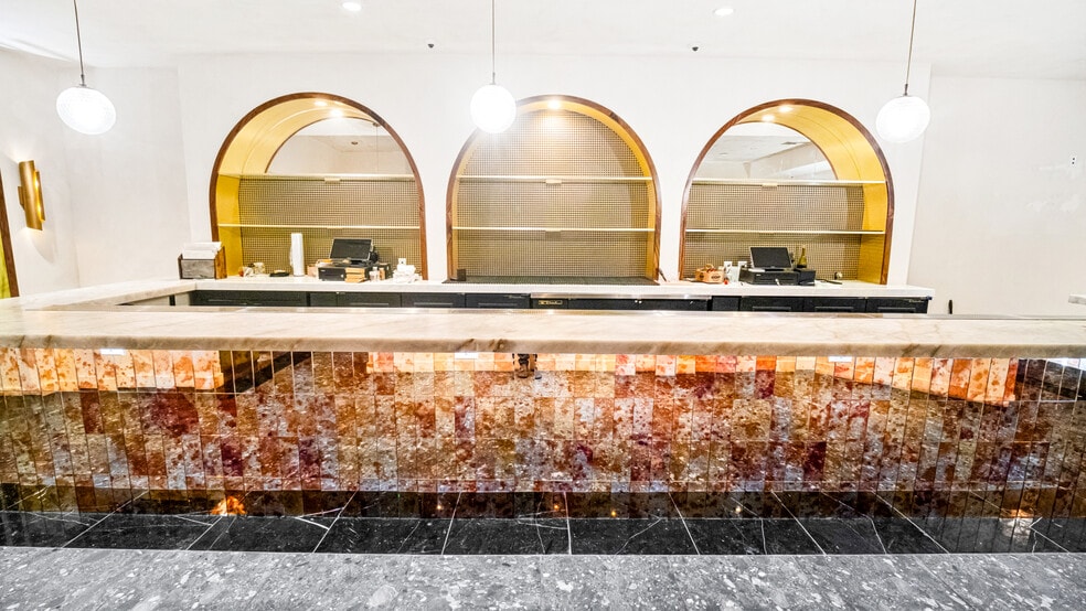 More Photos Of 5716 E 2nd St, Long Beach Restaurant For Sale