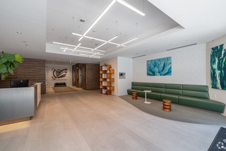 More Photos Of 400 Corporate Pointe, Culver City Coworking Space