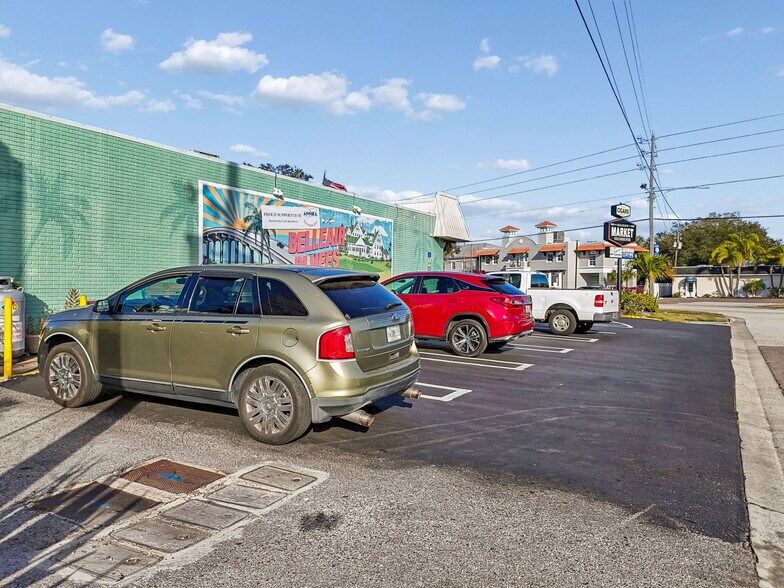 More Photos Of 510-520 Indian Rocks Rd, Largo Unknown For Lease