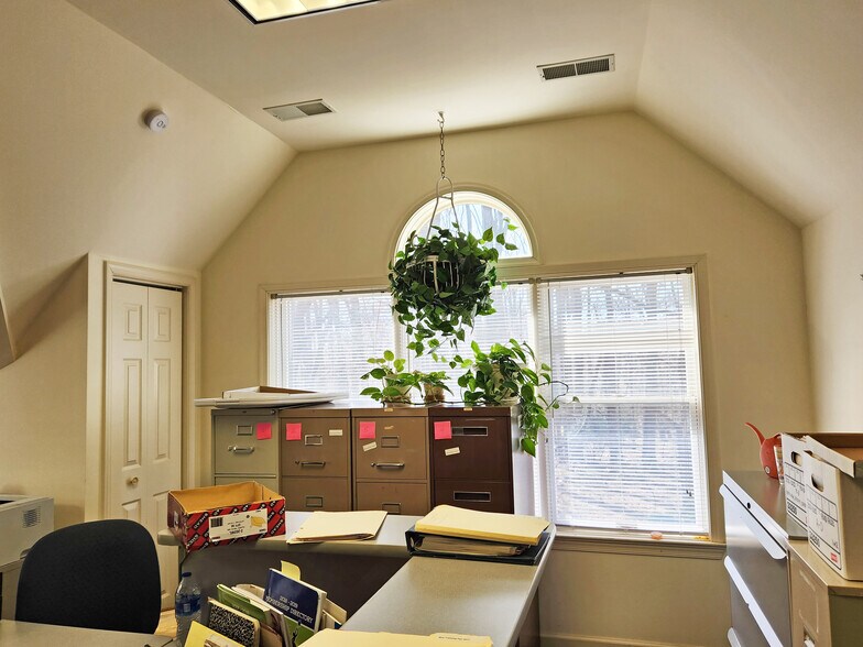 More Photos Of 1106 University Blvd W, Silver Spring Office For Sale