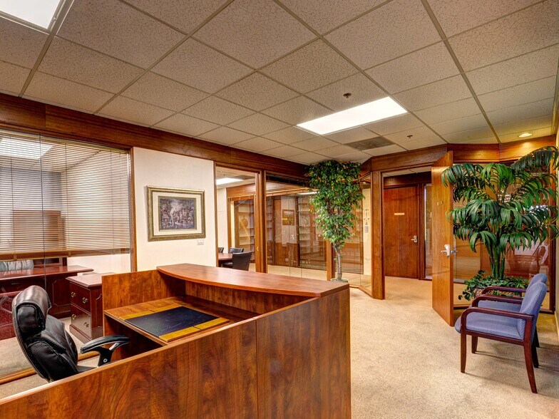 More Photos Of 703-709 2nd St, Santa Rosa Office For Sale