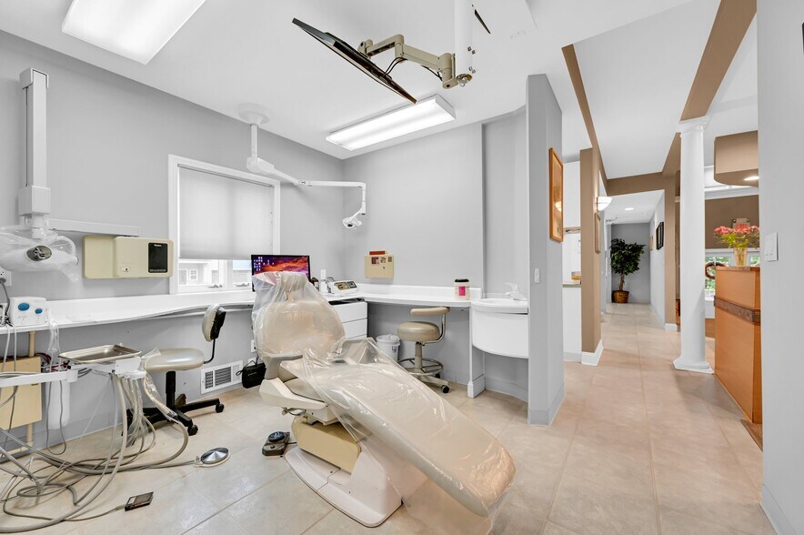 More Photos Of 21 Orchard St, Denville Medical For Lease