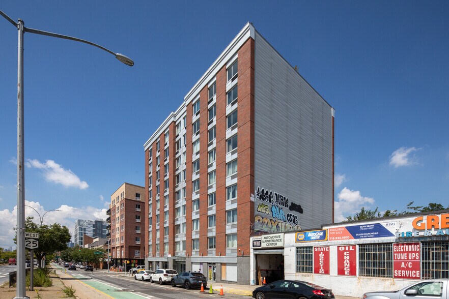 More Photos Of 52-07 Queens Blvd, Woodside Apartments For Lease