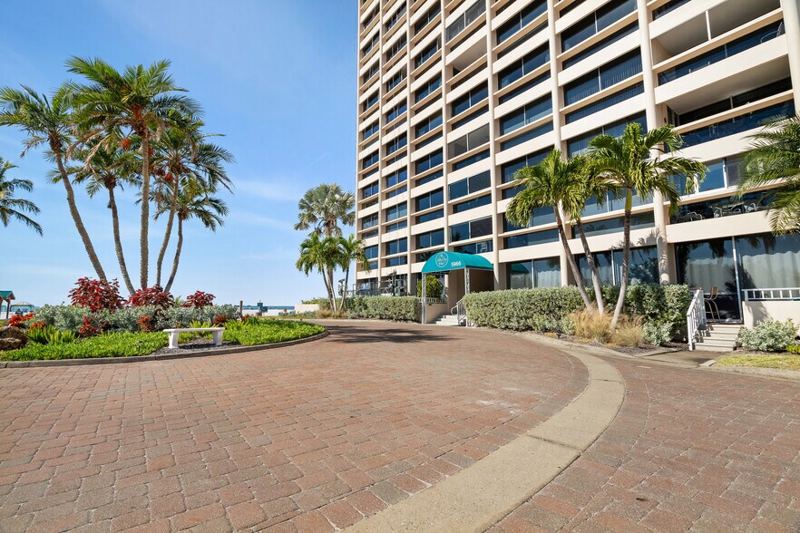 More Photos Of 5966 Midnight Pass Rd, Sarasota Hotel For Sale