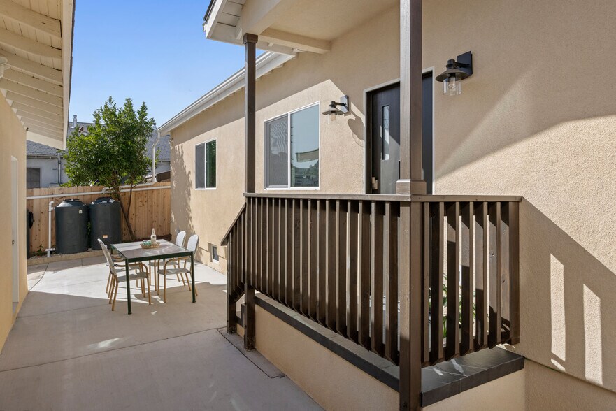 More Photos Of 4363 Eagle Rock Blvd, Los Angeles Multifamily For Sale