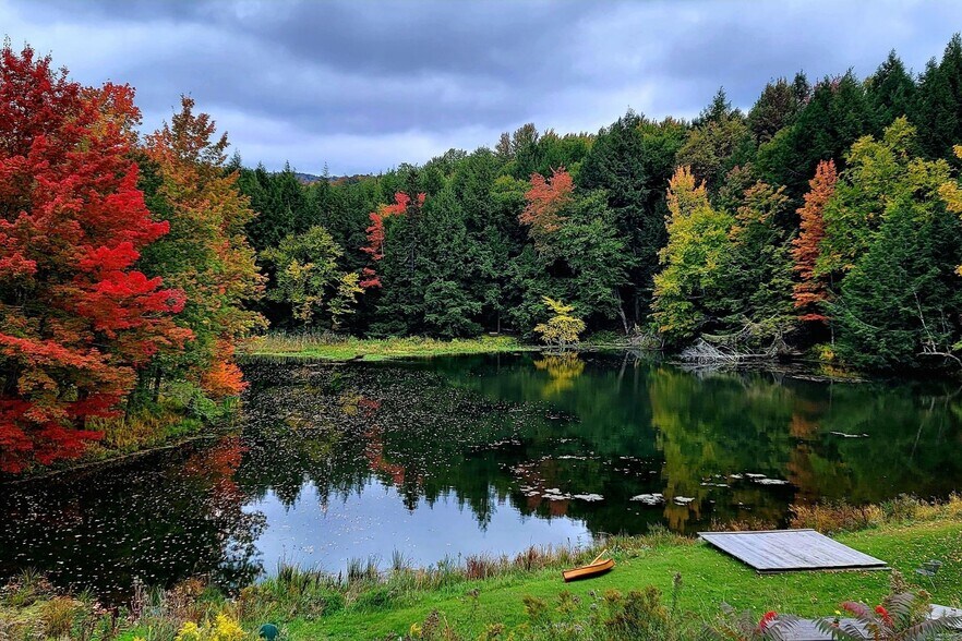 More Photos Of 102 Main St, Jefferson Hotel For Sale