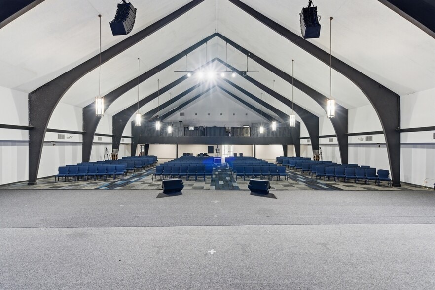 More Photos Of 1700 New York Ave, Arlington Religious Facility For Sale