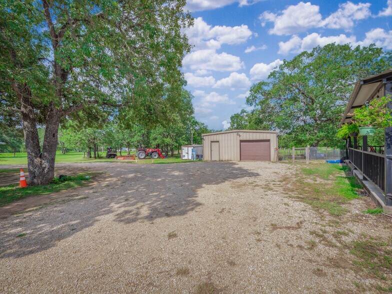 More Photos Of 1650 County Road 439, Thorndale Land For Sale