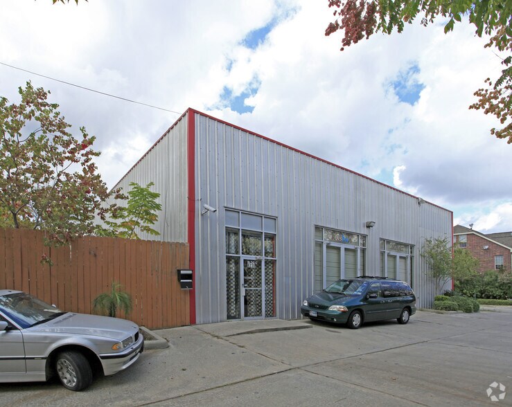 Primary Photo Of 6242 Richmond Ave, Houston Warehouse For Sale