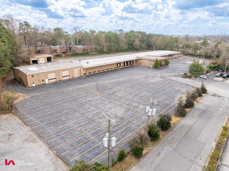 More Photos Of 5000 Kristie Way, Chamblee Distribution For Sale