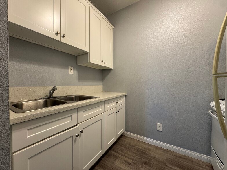 More Photos Of 252 S 7th St, Montebello Apartments For Sale