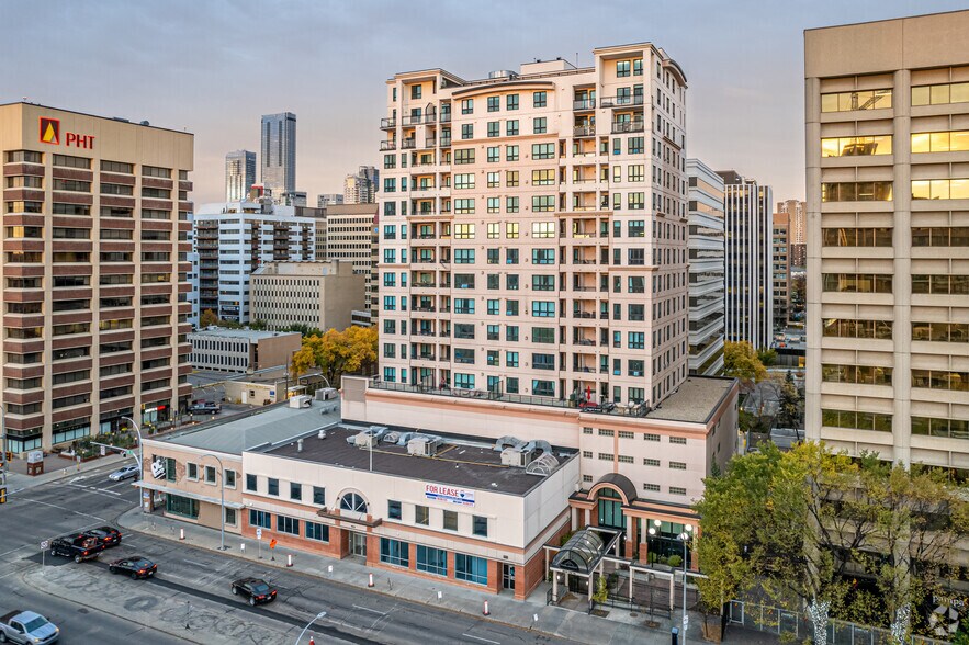 More Photos Of 9943 109th St, Edmonton Office For Sale