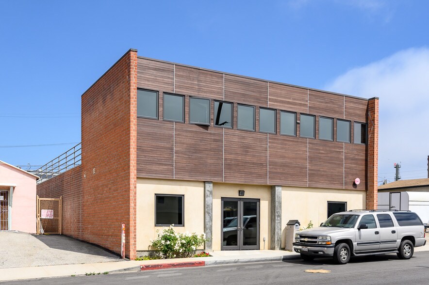 More Photos Of 122 Sheldon St, El Segundo Loft Creative Space For Sale