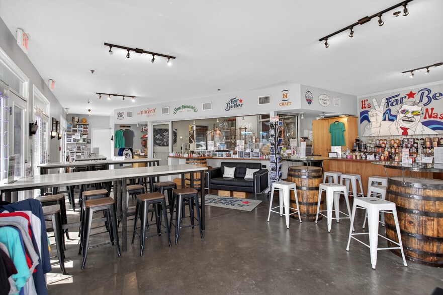 More Photos Of 330 Harrison St, Nashville Restaurant For Sale