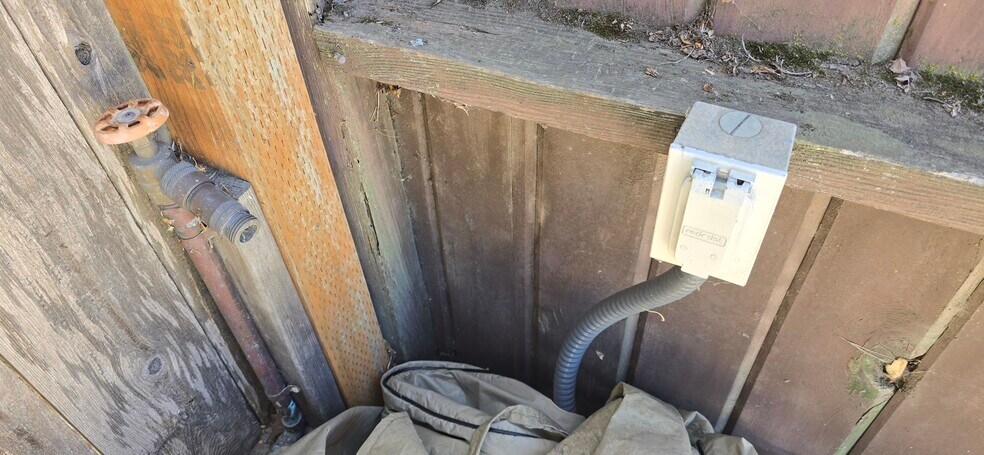 More Photos Of 133 N G St, Lompoc Medical For Sale