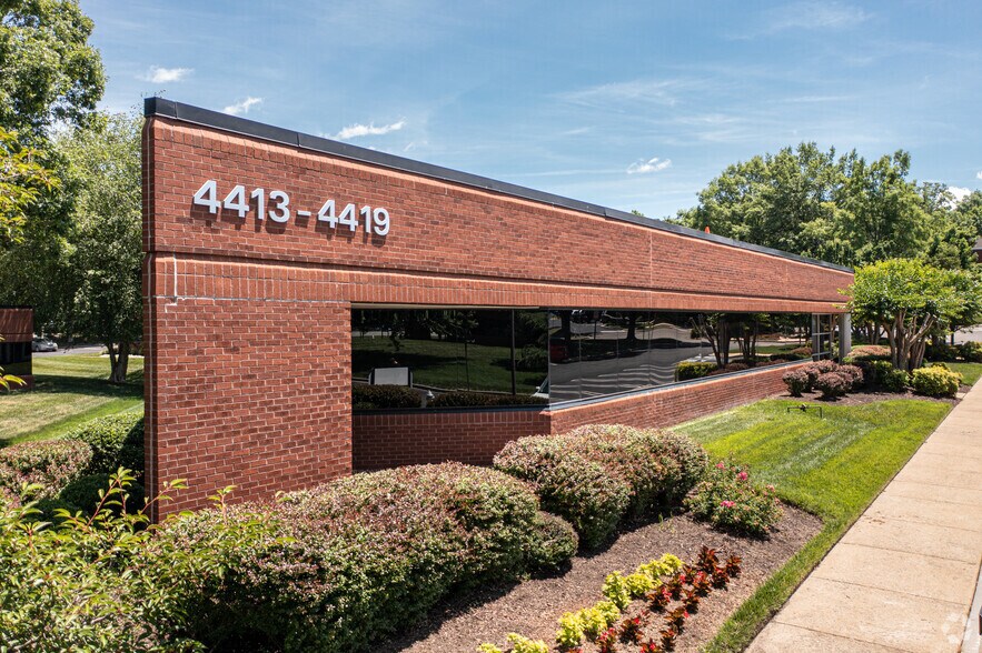 More Photos Of 4315-4451 Cox Rd, Glen Allen Unknown For Lease