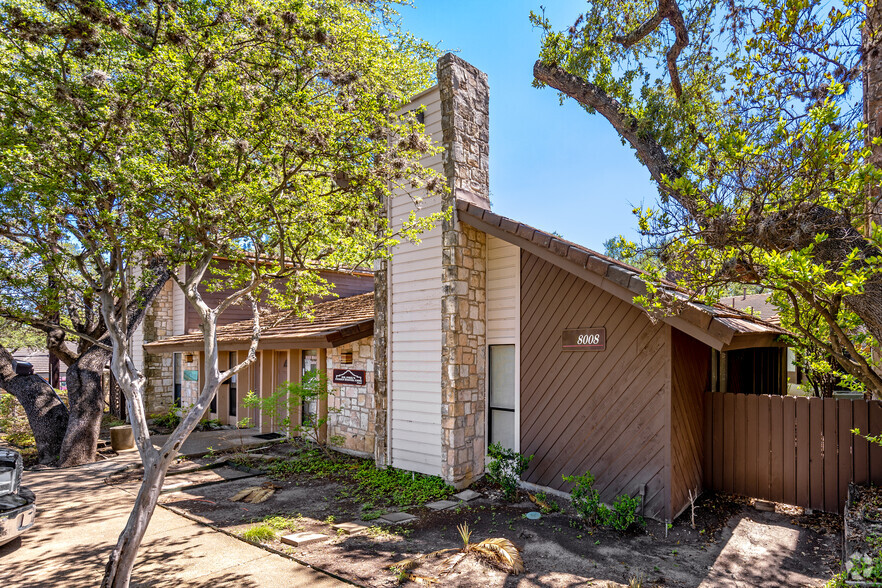 Primary Photo Of 8008 West Ave, San Antonio Office For Lease