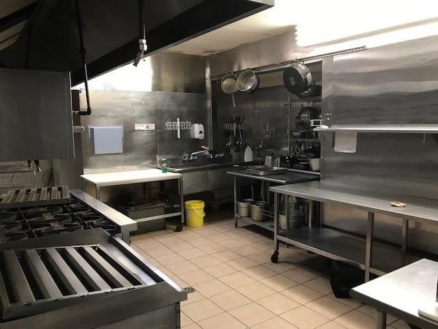 More Photos Of 3200 Schley Ave, Bronx Convenience Store For Sale