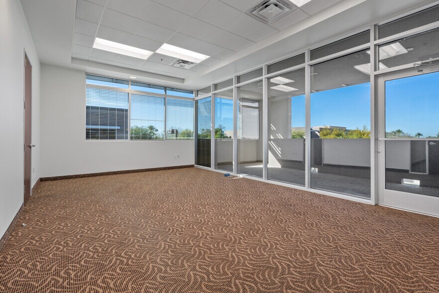 More Photos Of 13847 N Northsight Blvd, Scottsdale Office For Lease
