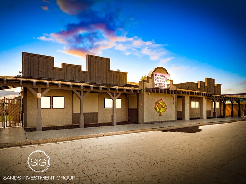 More Photos Of 555 Page St, Las Vegas Daycare Center For Lease