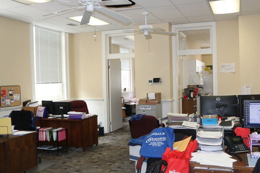 More Photos Of 200 W Fayette St, Baltimore Storefront Retail Office For Sale