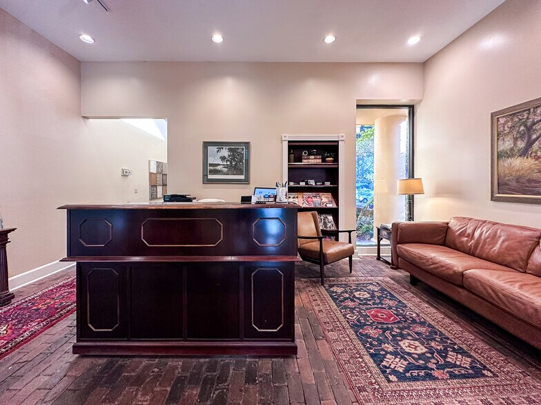 More Photos Of 1102 S Florida Ave, Lakeland Office For Lease