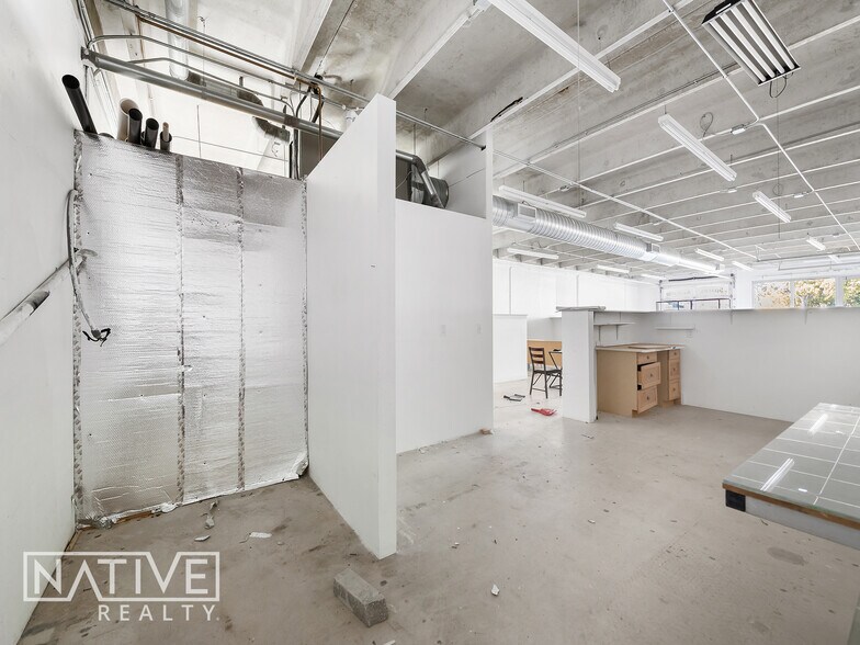 More Photos Of 410-470 NE 1st Ave, Hallandale Restaurant For Lease