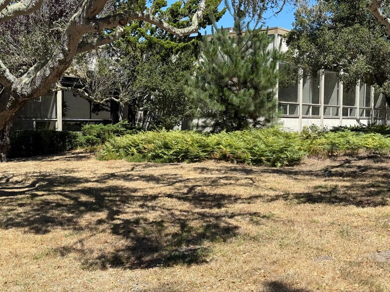 More Photos Of 2801 Salinas Hwy, Monterey Office For Lease