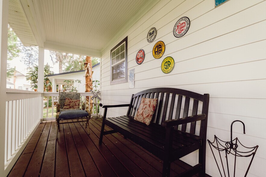 More Photos Of 215 E French Ave, Orange City Hospitality For Sale