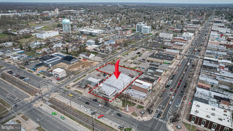 More Photos Of 13 N East Blvd, Vineland Flex For Lease