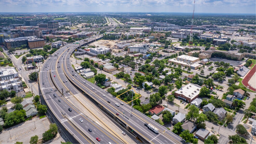 More Photos Of 801 E Quincy St, San Antonio Office Residential For Lease