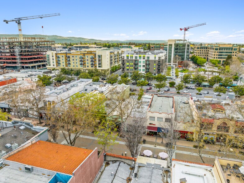 More Photos Of 135 S Murphy Ave, Sunnyvale Restaurant For Sale