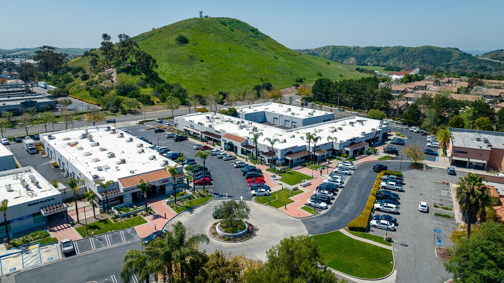 More Photos Of 29821-29941 Aventura, Rancho Santa Margarita Unknown For Lease
