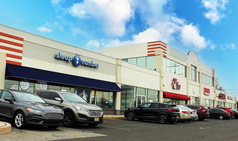 More Photos Of 171-185 Route 1, Metuchen Freestanding For Lease