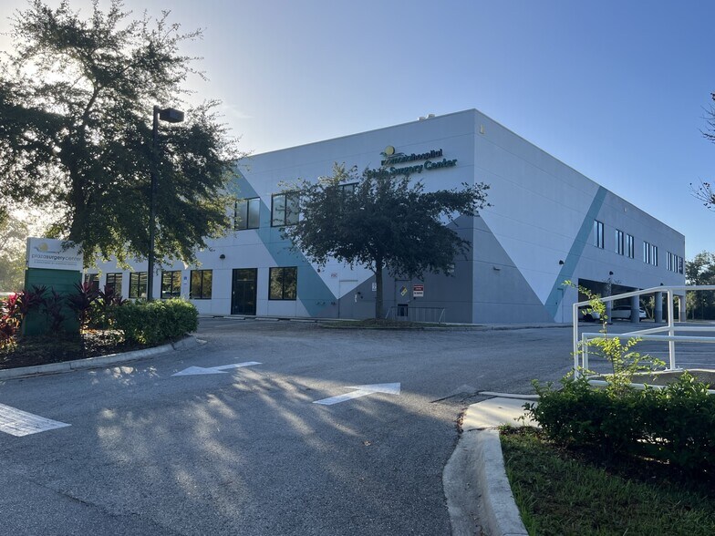 More Photos Of 6138 Kennerly Rd, Jacksonville Medical For Lease