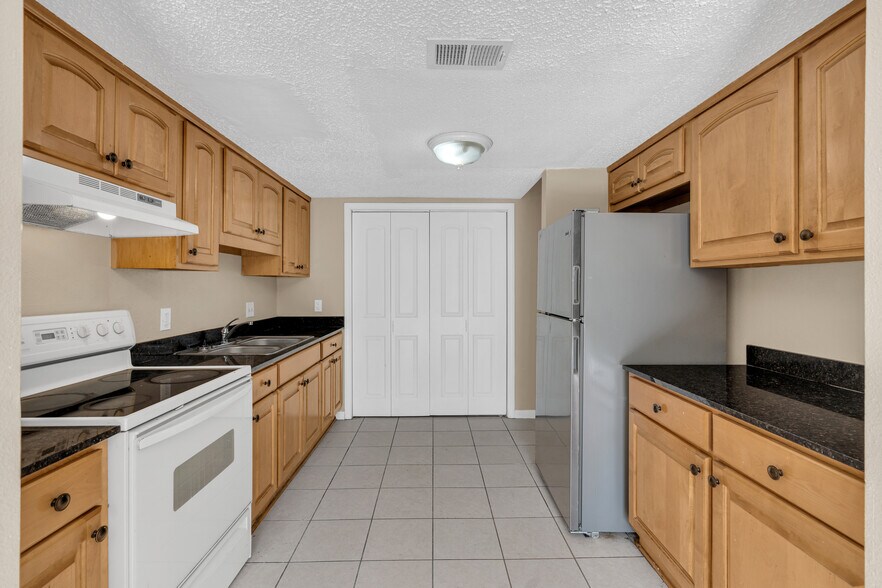 More Photos Of , New Orleans Multifamily For Sale