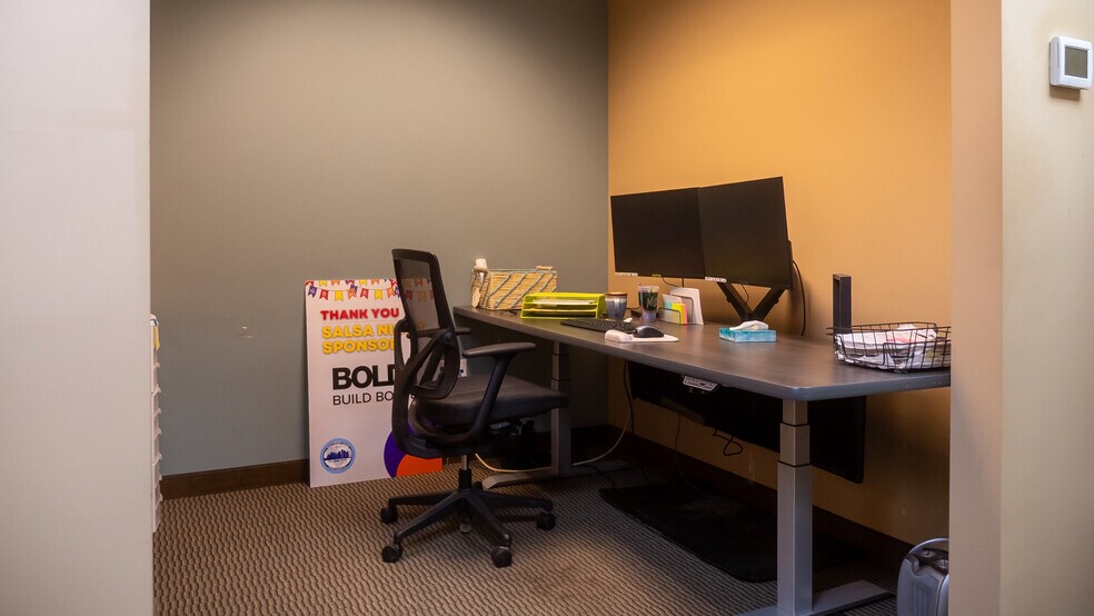 More Photos Of 3621 9th St NW, Rochester Warehouse For Lease