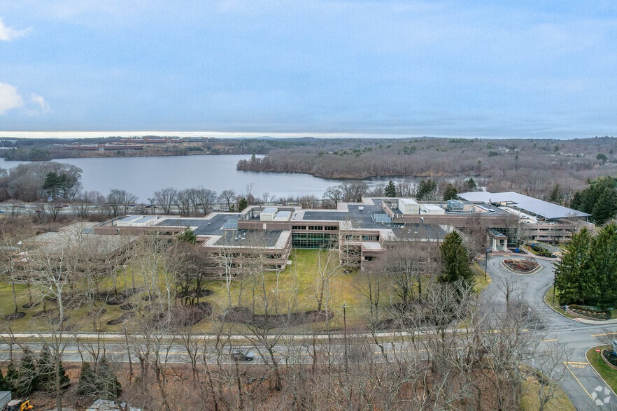 More Photos Of 404 Wyman St, Waltham Office For Lease