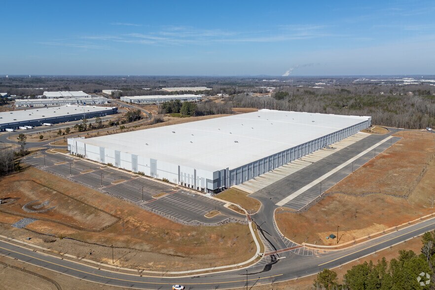 More Photos Of 2087 Williams Industrial Blvd, Rock Hill Distribution For Lease